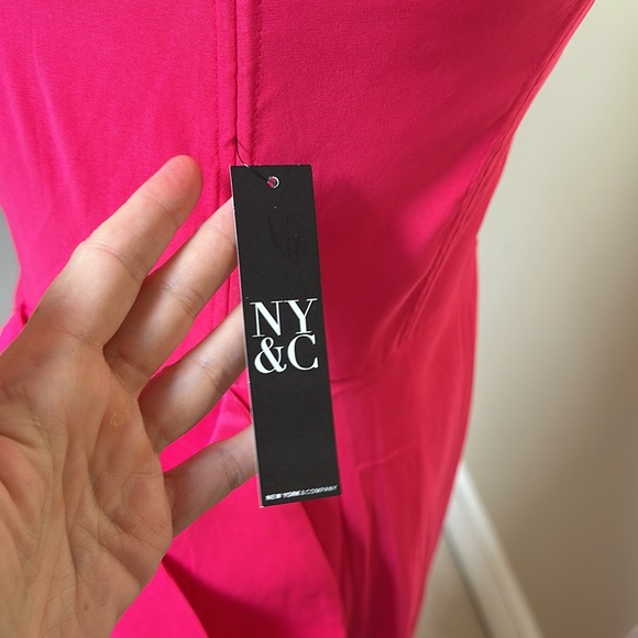 NWT New York & Co High-Low size Medium - Picture 5 of 8